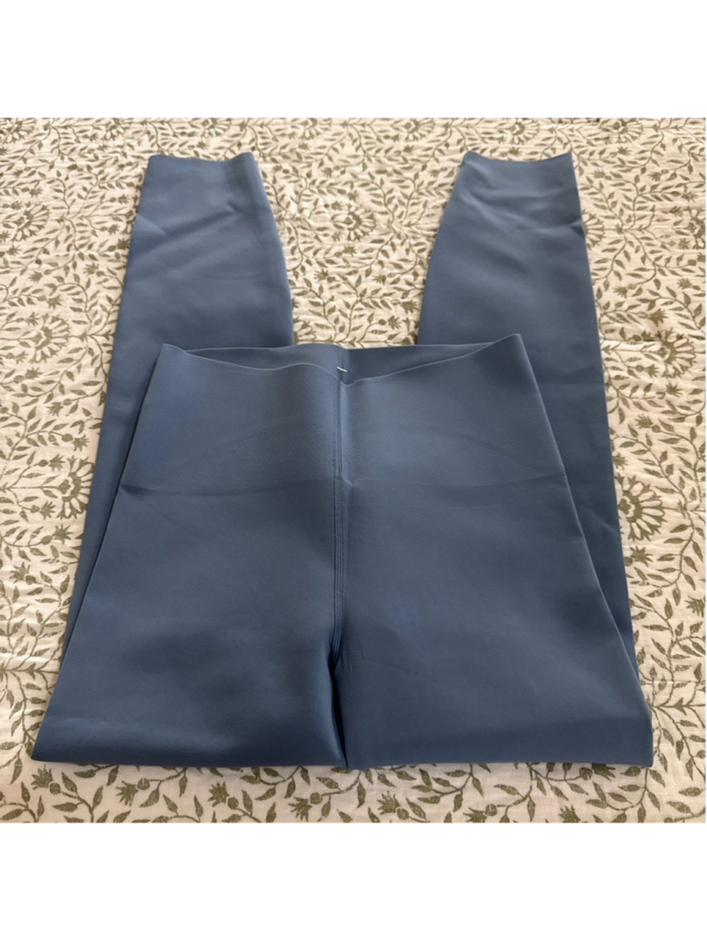 Lululemon Blue Glow Up HR Tight 25" Leggings Size 8 - Picture 2 of 5